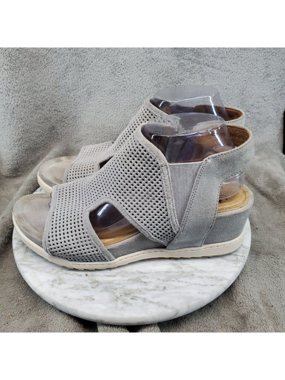 Sofft Shoes Womens Size 10 Shandi Gray Leather Wedge Sandals *Read*